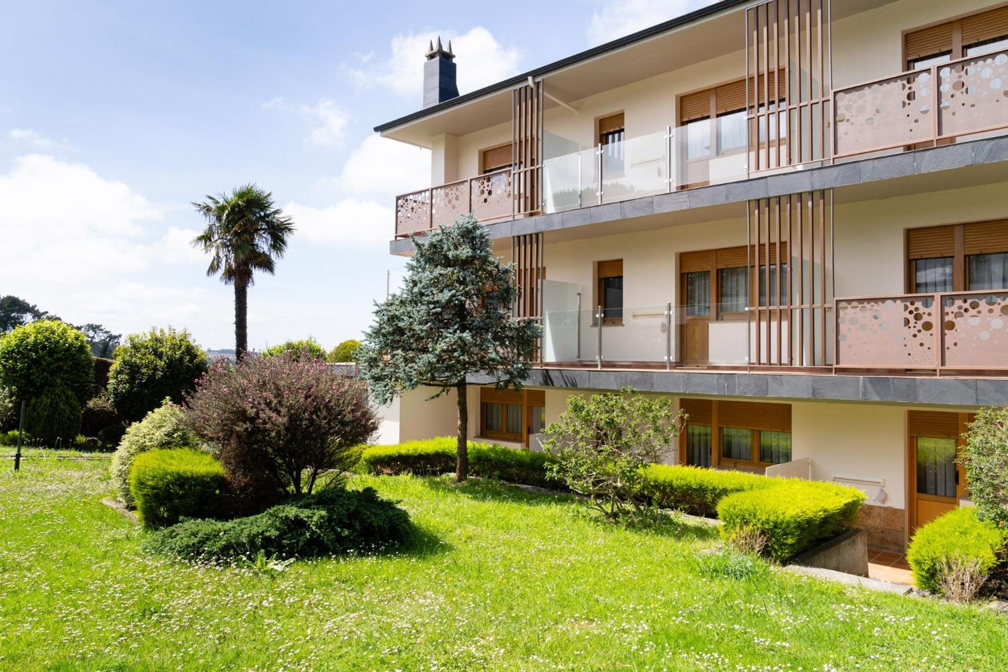 Hotel El Pinar Villapedre Buitenkant foto