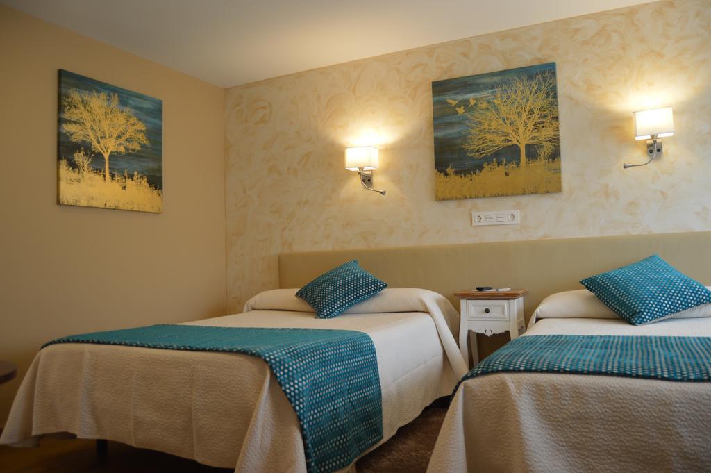 Hotel El Pinar Villapedre Buitenkant foto