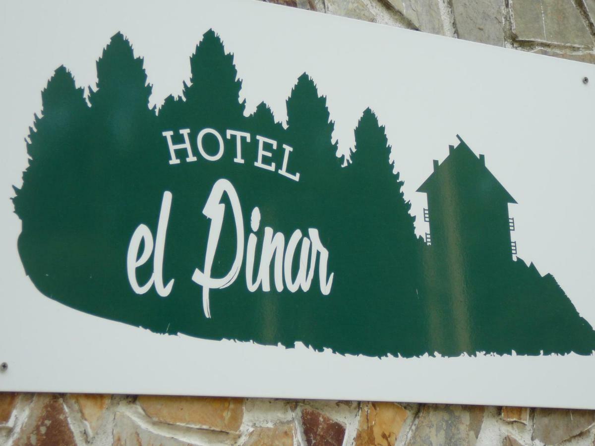 Hotel El Pinar Villapedre Buitenkant foto
