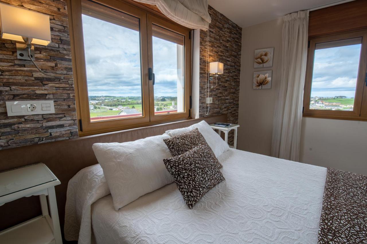 Hotel El Pinar Villapedre Buitenkant foto